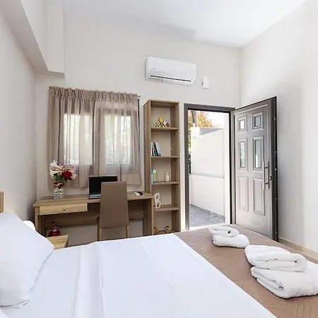 Apartment Feadra Studio, A Cozy Nest Close To The Beach! Rethymno