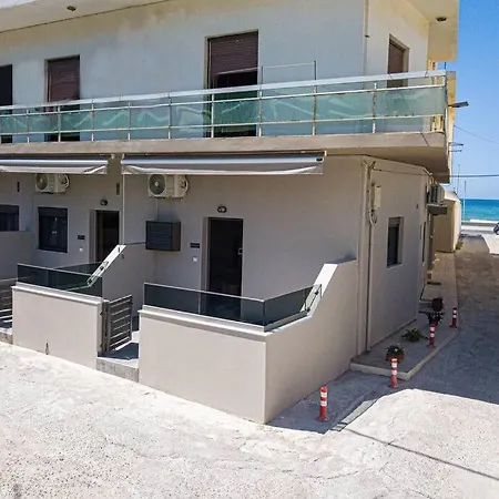 Apartment Feadra Studio, A Cozy Nest Close To The Beach! Rethymno